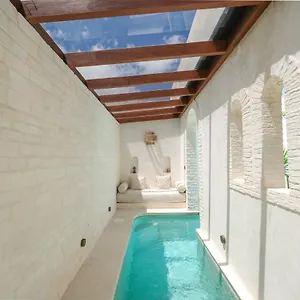 Breathe Boutique Uluwatu (Bali)